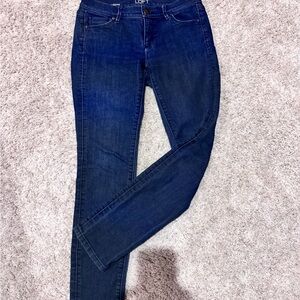 Women’s jeans